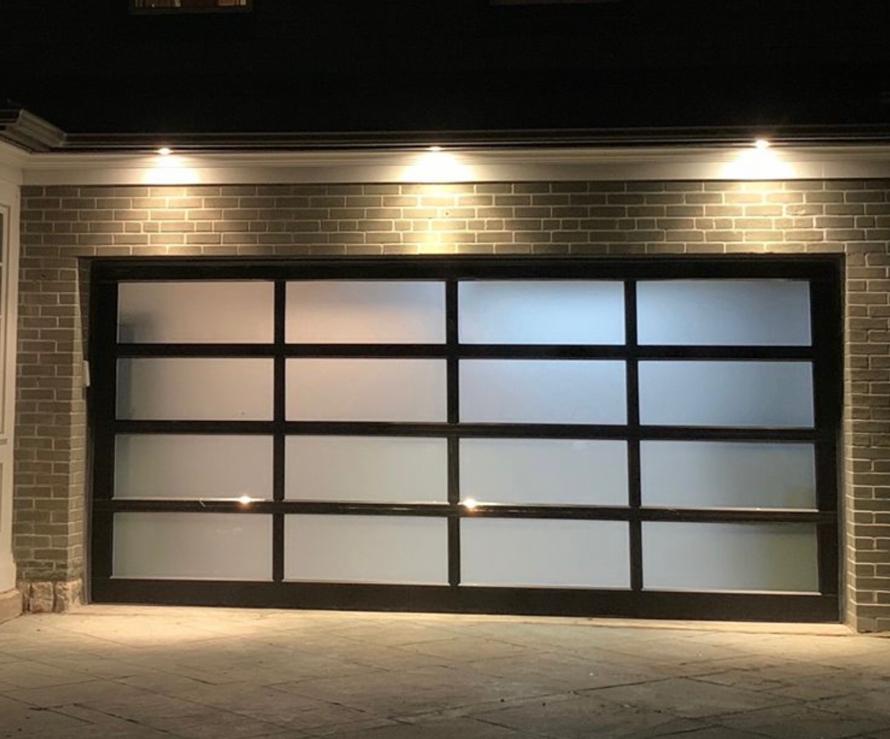 all-glass-section-garage-door-av